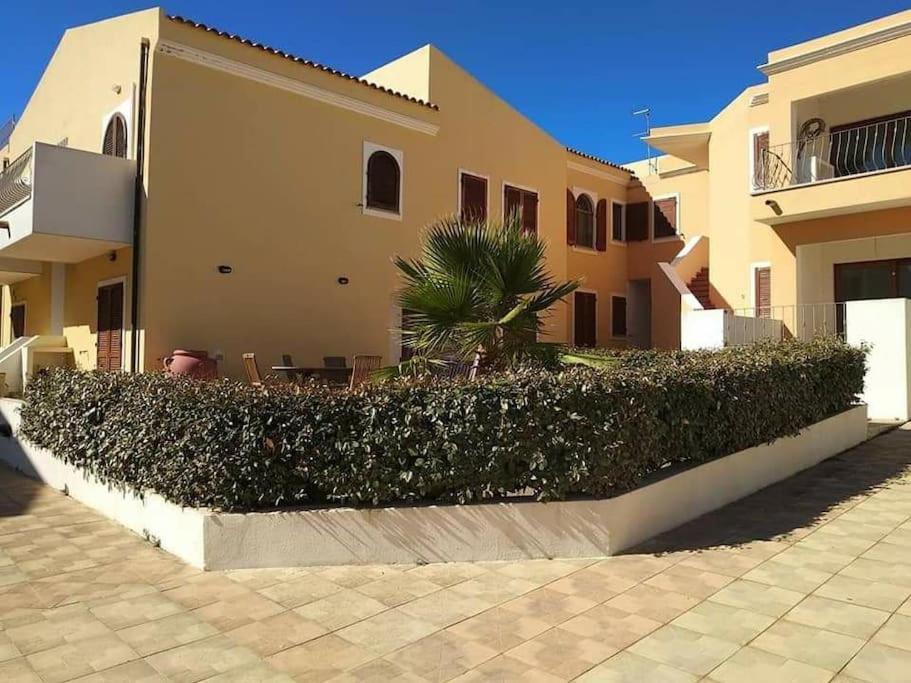 Case Vacanze A Santa Teresa Di Gallura Екстер'єр фото