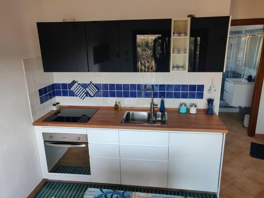 Case Vacanze A Santa Teresa Di Gallura Екстер'єр фото